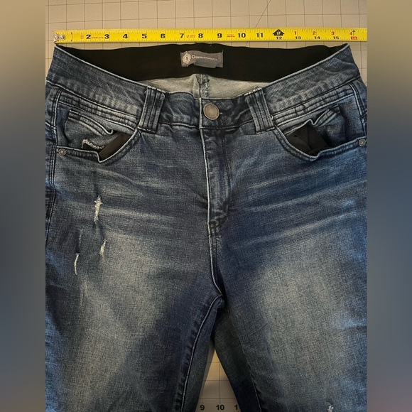 Democracy Women's Flare Blue Jeans size 14W -GUC - Picture 6 of 6